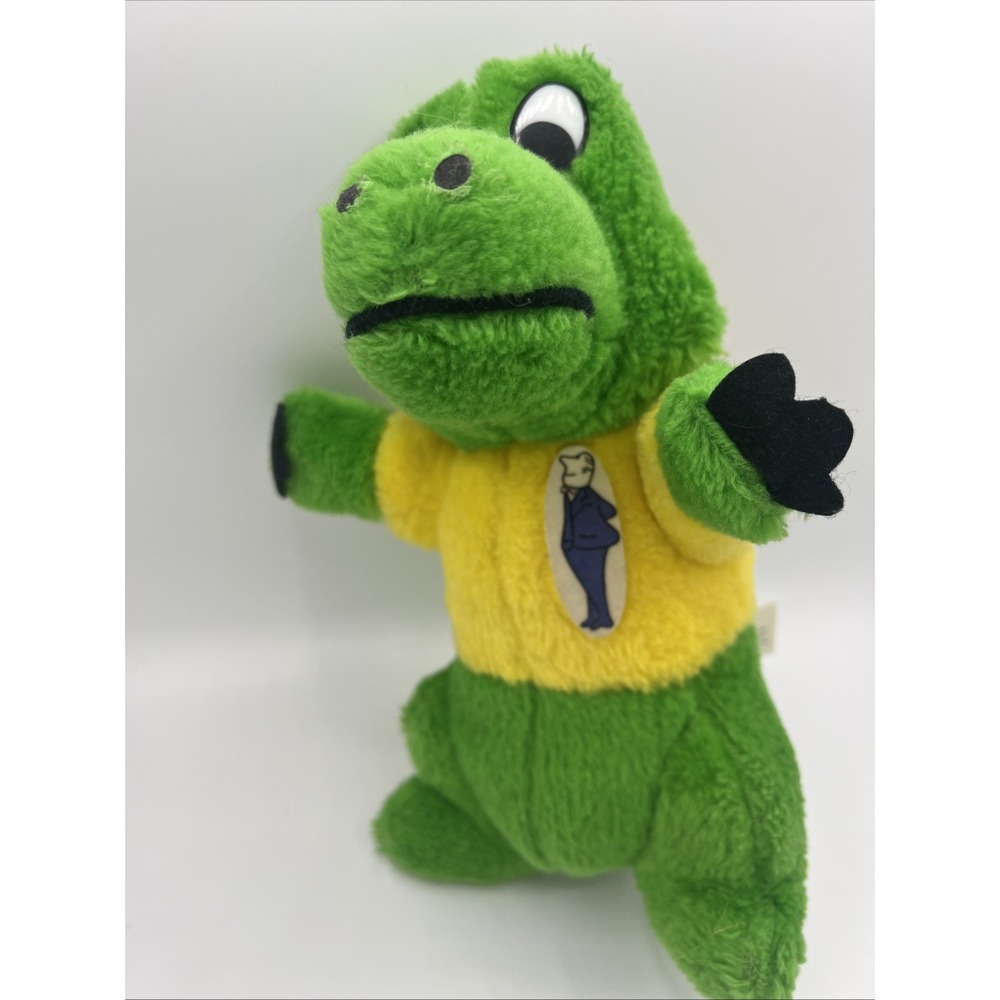 VTG 1981 Etone Crocodile Alligator Plush 10" Green & Yellow Preppy Parody Polo